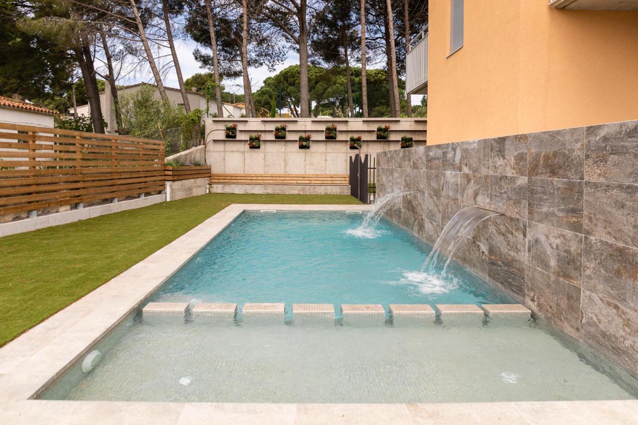 Albana Apartaments Turistics L' Escala エクステリア 写真